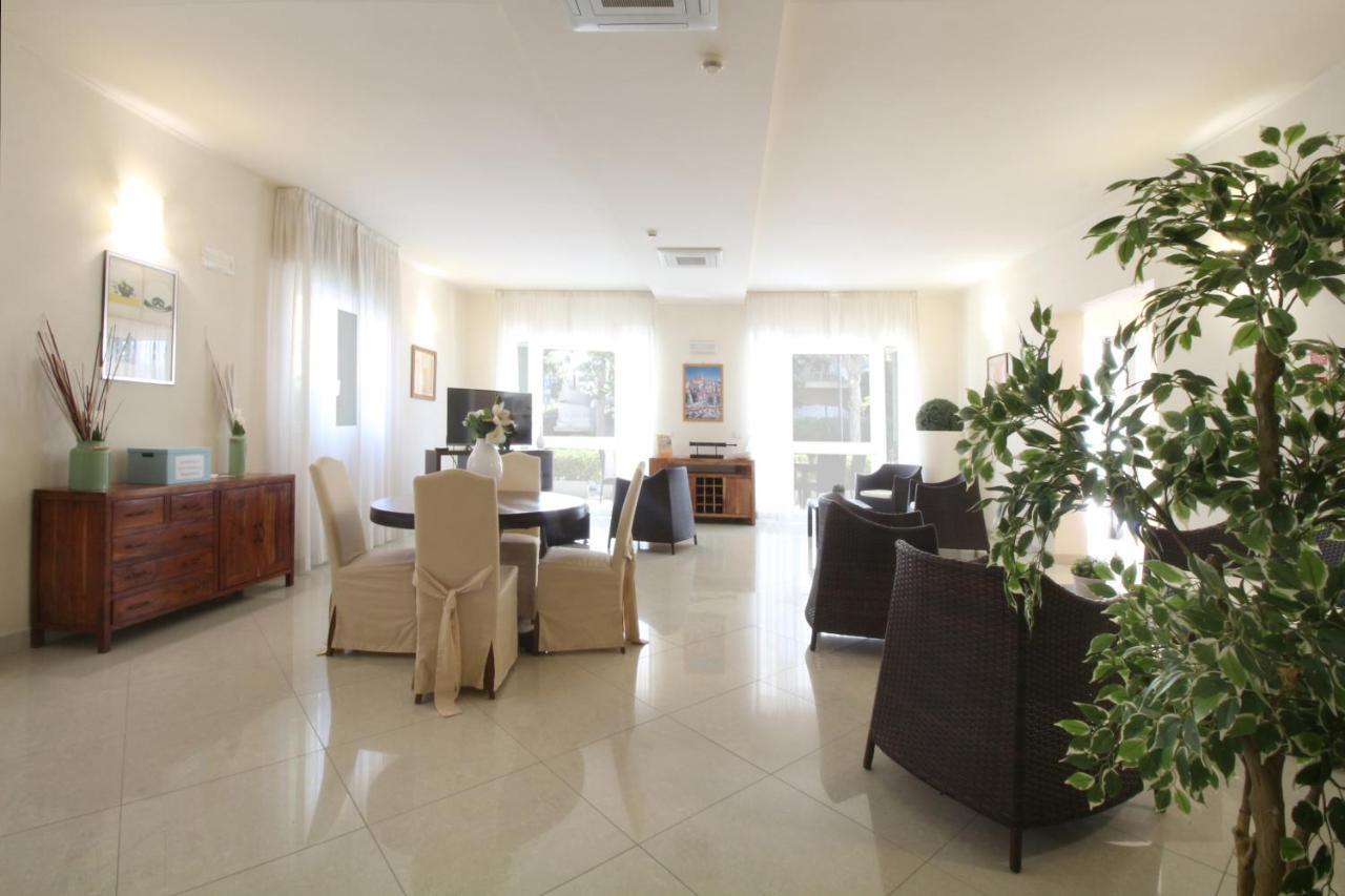 Appartamenti Altamarea - Residence a San Mauro Mare